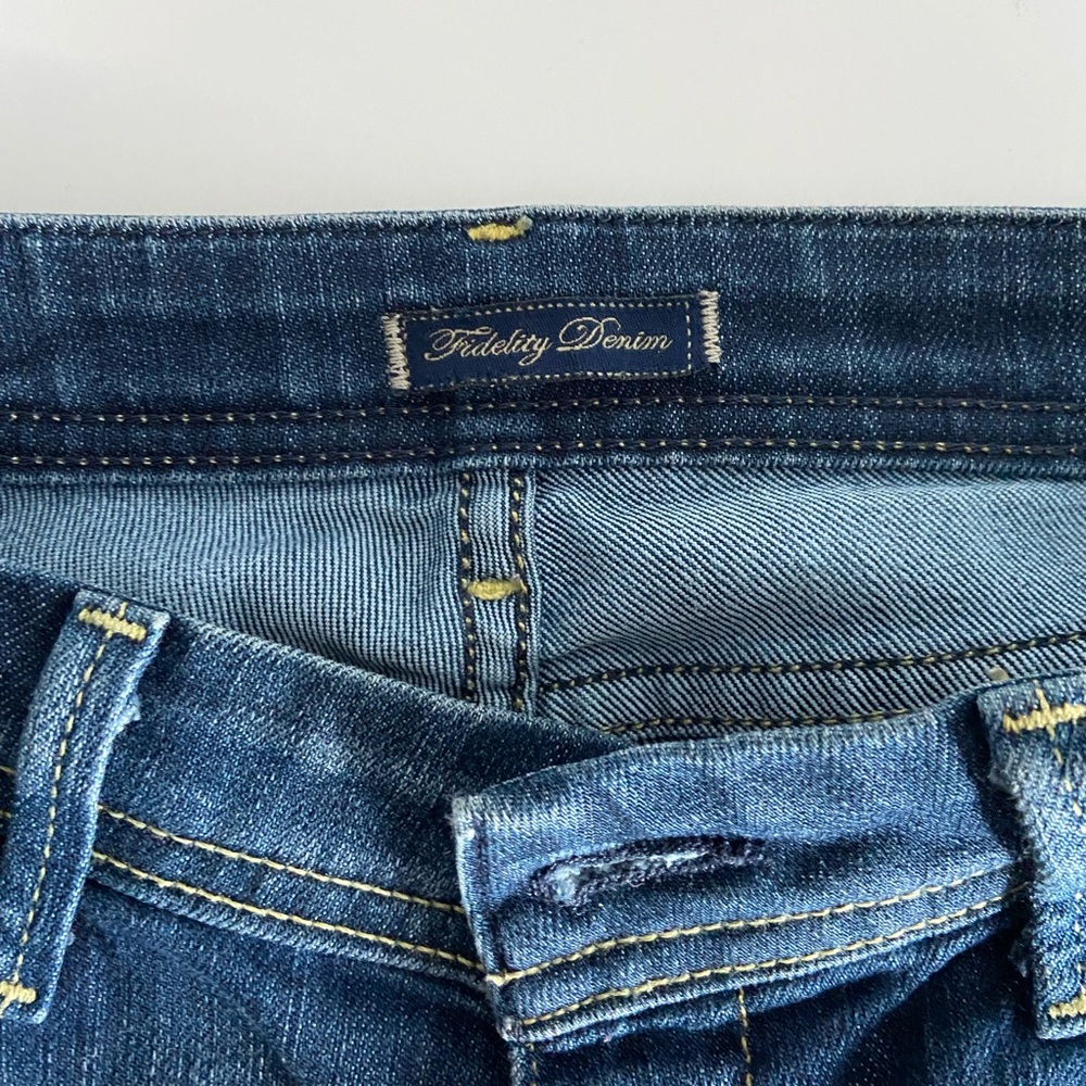 FIDELITY Jeans - Size 26 - Picture 3 of 3